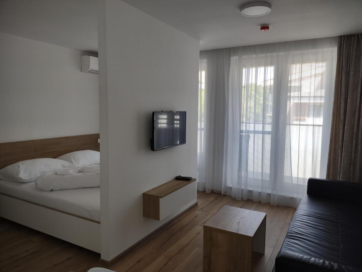 Apartman Kyjev Podhajska Exterior photo