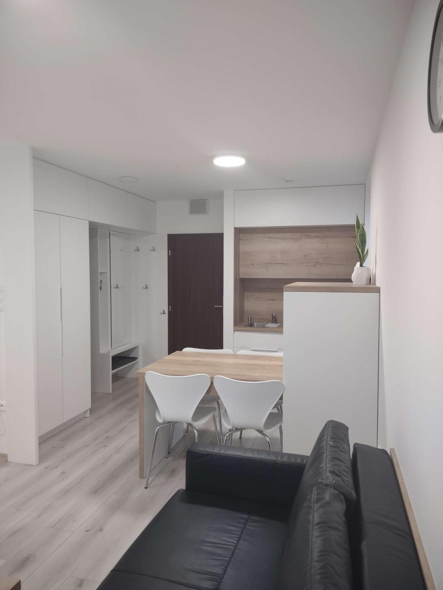 Apartman Kyjev Podhajska Exterior photo